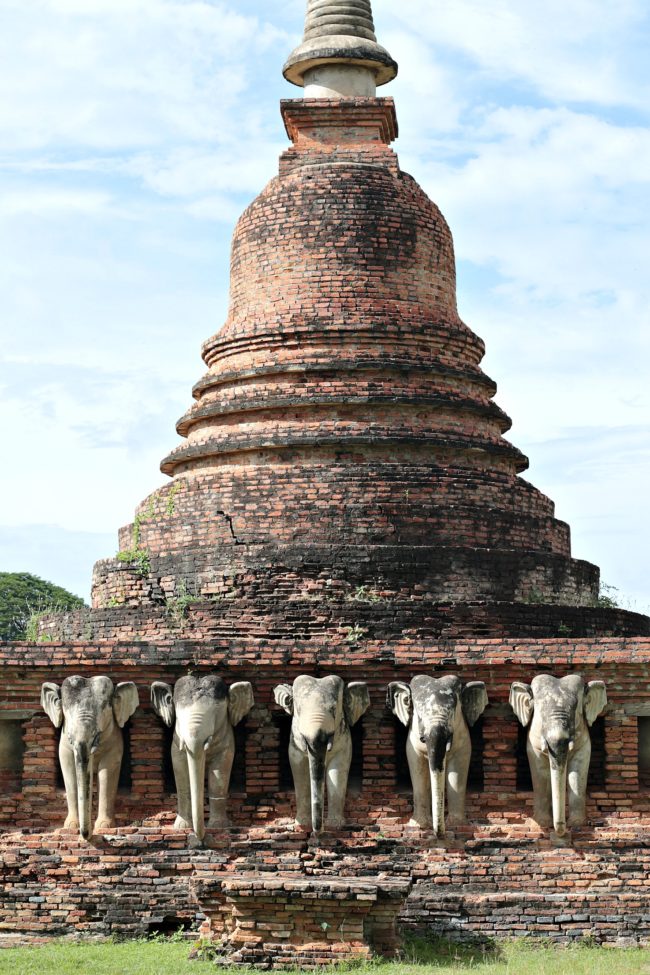 elefantentempel sukhothai