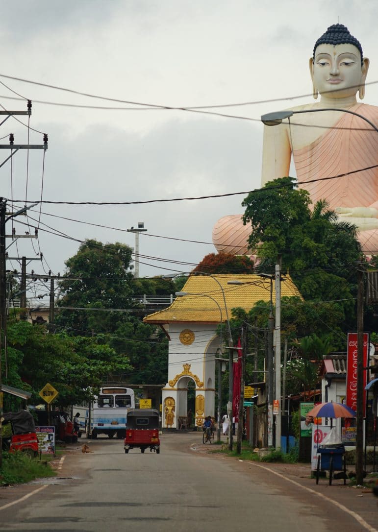 Buddha am Kande Viharaya Tempel in Aluthgama