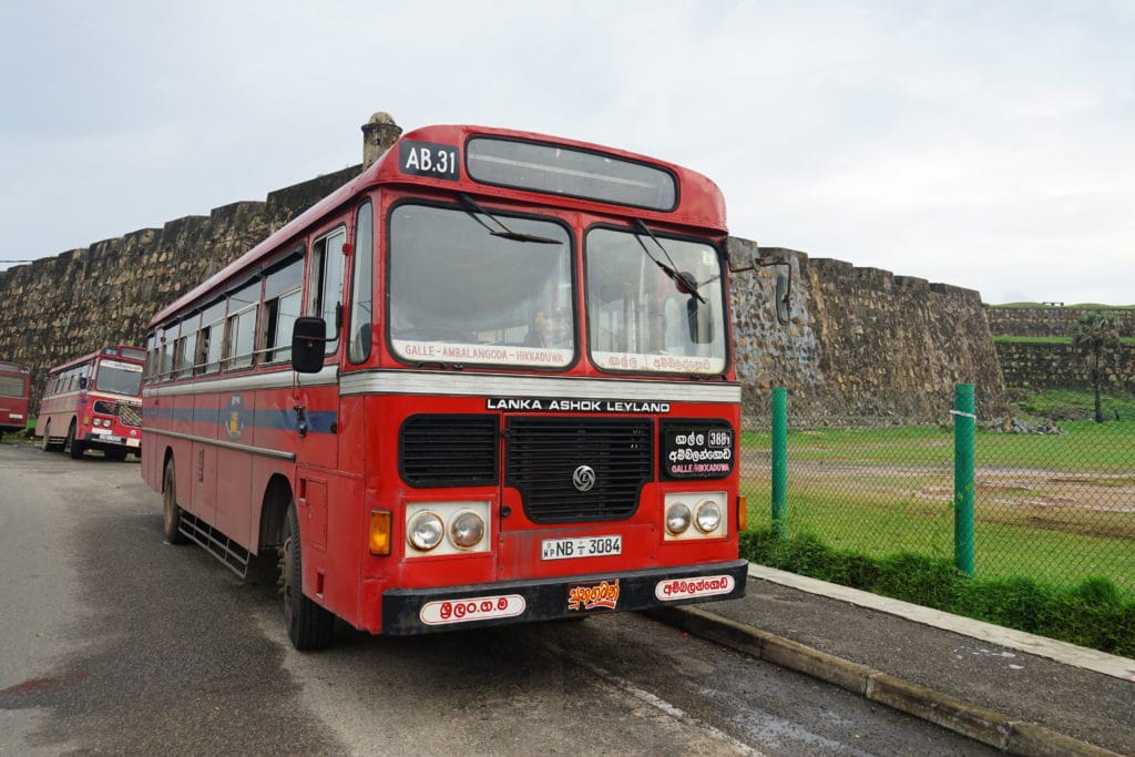 Lokaler Bus in Sri Lanka